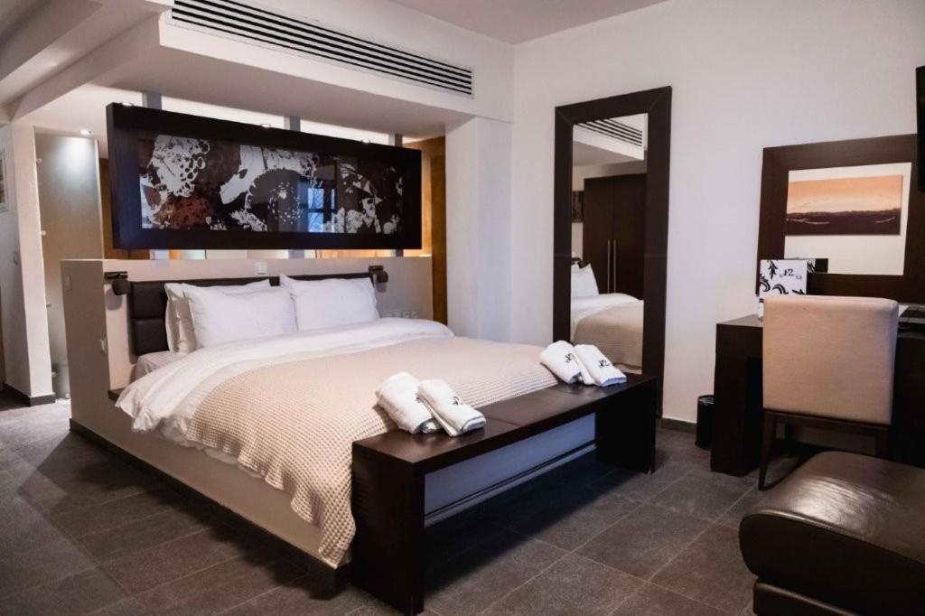 12 Months Resort & Spa 차가라다 외부 사진